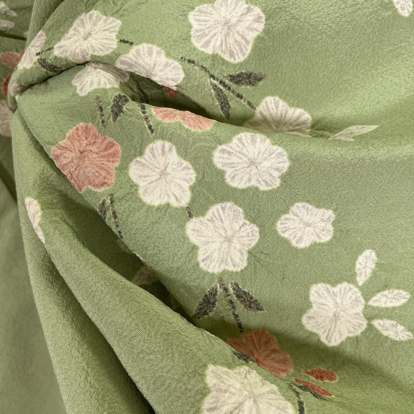 K127337-2 訪問着 桜枝文様 若草色