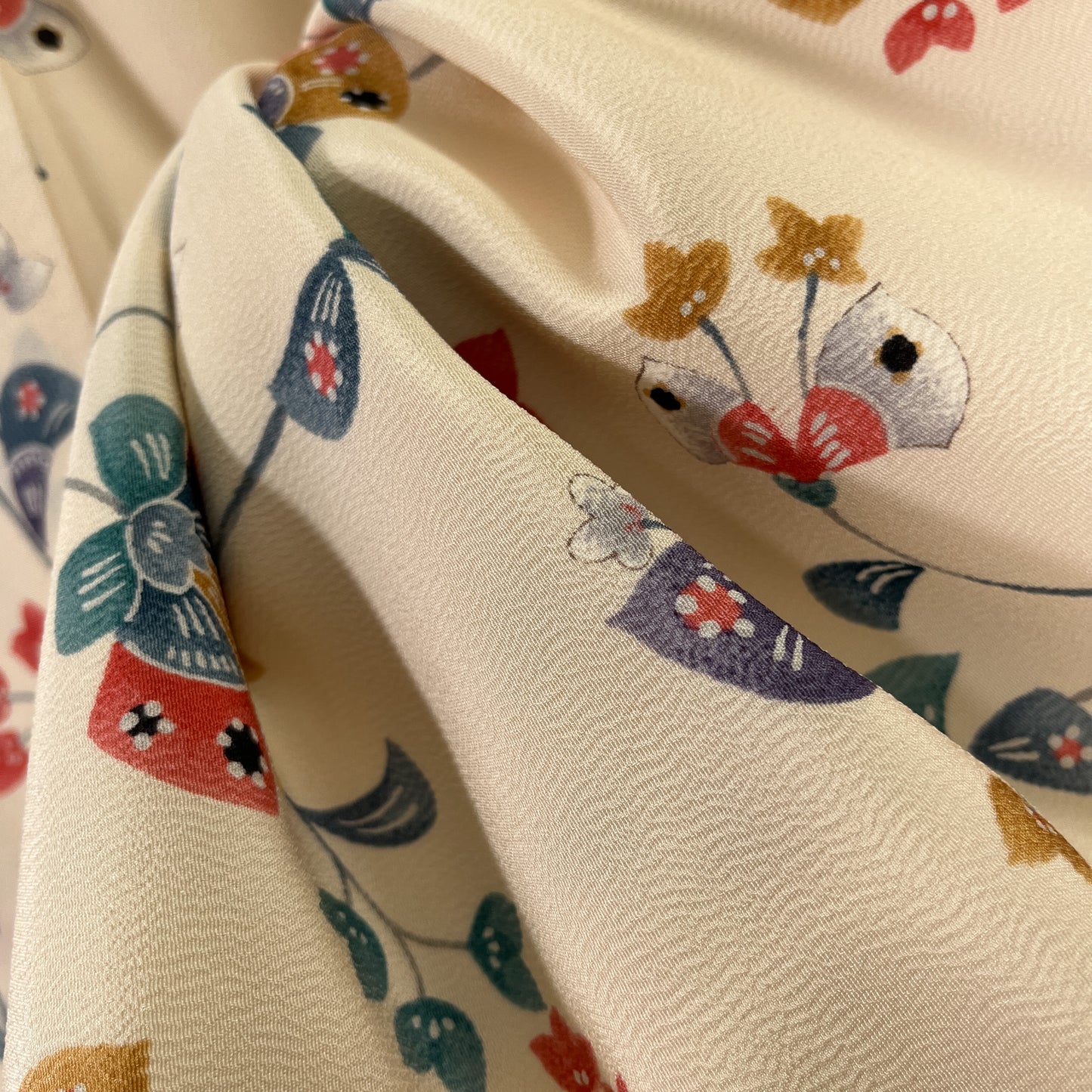 K96931 小紋 草花文様 アイボリー