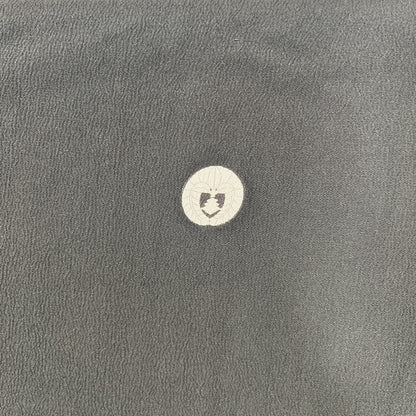 K111576　アンティーク黒留袖　扇　紅絹裏　刺繍