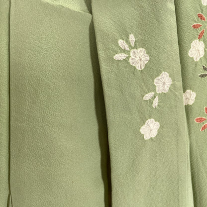 K127337-2　訪問着　桜枝文様　若草色