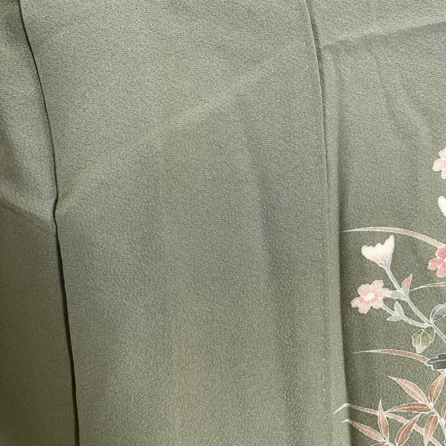 K55597-3　付下げ　童子　草花文様　灰緑色
