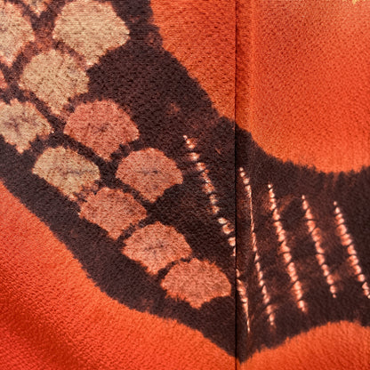 S2K101673-2　付下げ　裂取り文様　朱赤