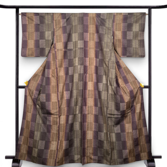 K106190-2　紬　格子縞文様　黄土色　茶　紫