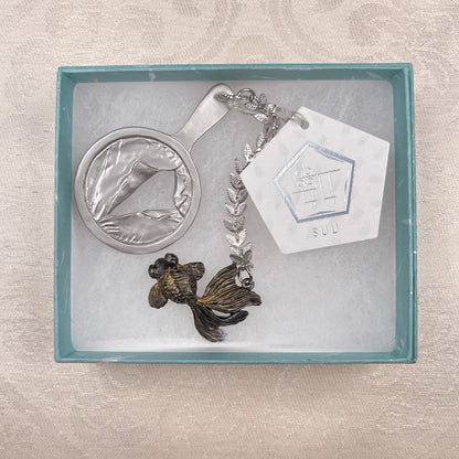 ON003GM　数-SUU- 出目金根付