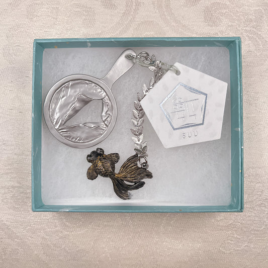 ON003GM　数-SUU- 出目金根付