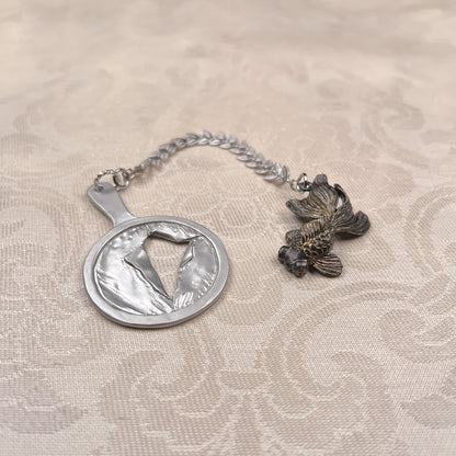 ON003GM　数-SUU- 出目金根付