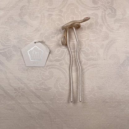 OK005WH　数-SUU- 大蛇かんざしWH