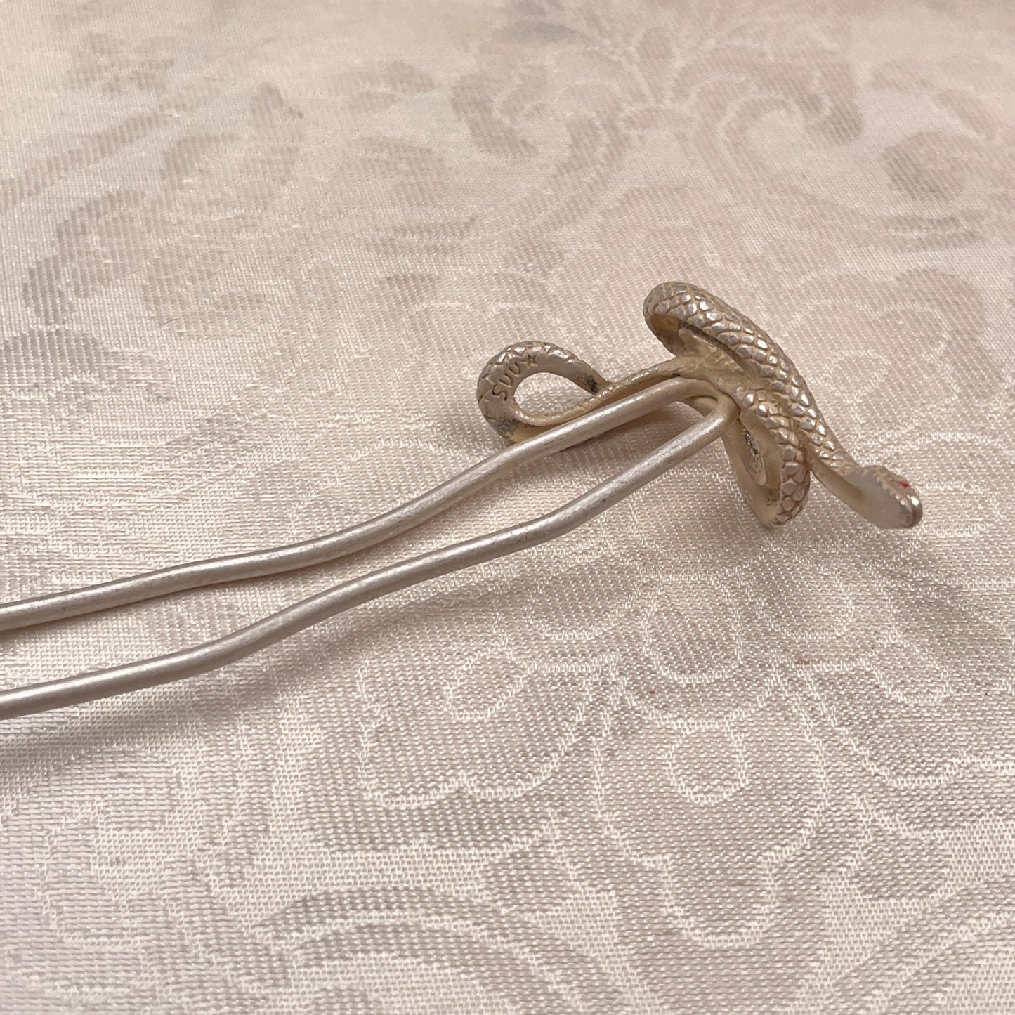 OK005WH　数-SUU- 大蛇かんざしWH