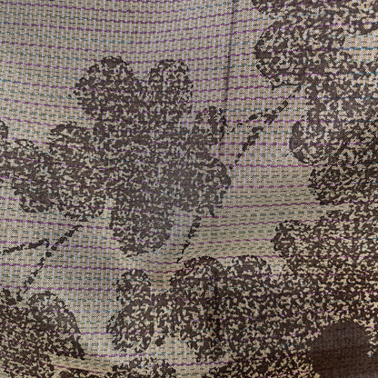 K12656-4　紬　枝花文様　焦茶鼠