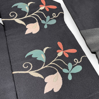 B107001-12　名古屋帯　黒地　草花文様