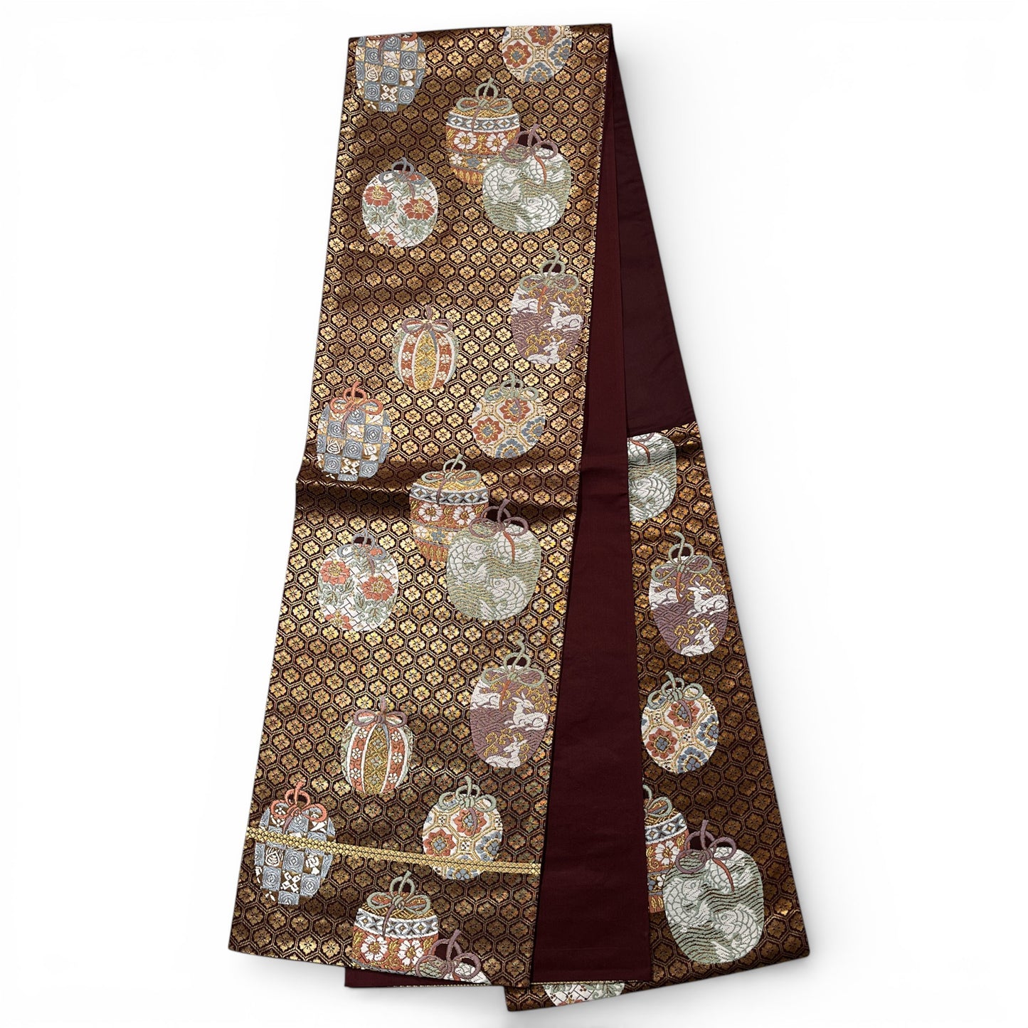 B132833-1　袋帯　仕覆（しふく）柄　亀甲地　金糸　能衣唐錦