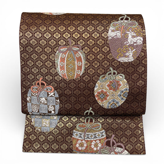 B132833-1　袋帯　仕覆（しふく）柄　亀甲地　金糸　能衣唐錦