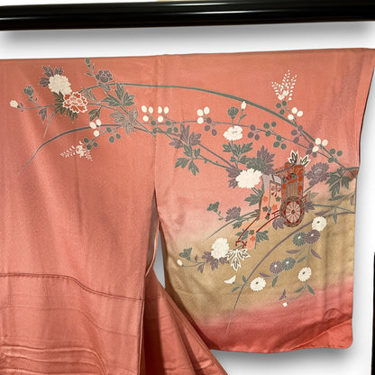 K153239　訪問着　サーモンピンク地　花車草花文様