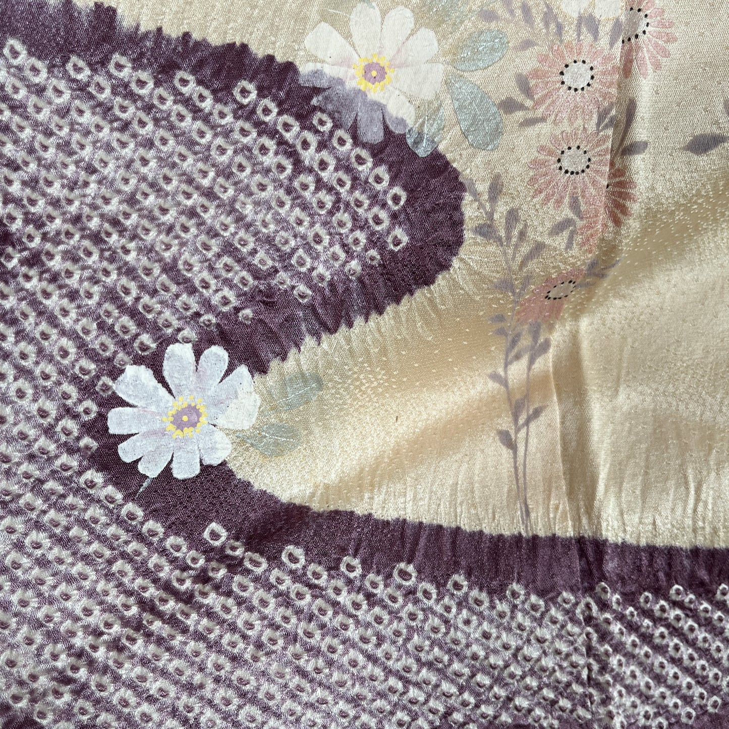 2977-4　付下げ　葡萄色　刺繍　絞り　流水花文様