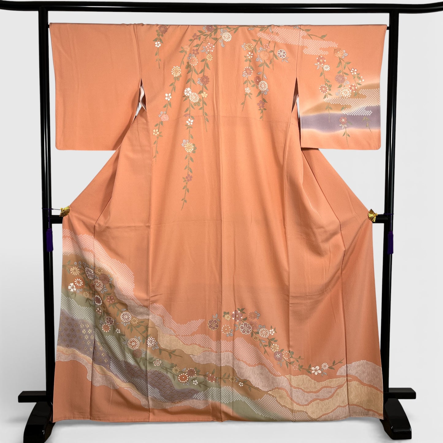 298-2　訪問着　サーモンオレンジ　花柄　流水に四季花文