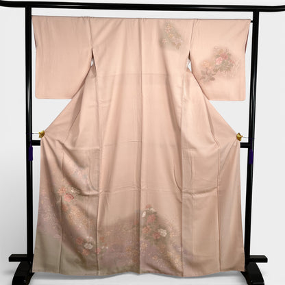 396-2　訪問着　淡桜色　花柄　刺繍　暈しに四季花文