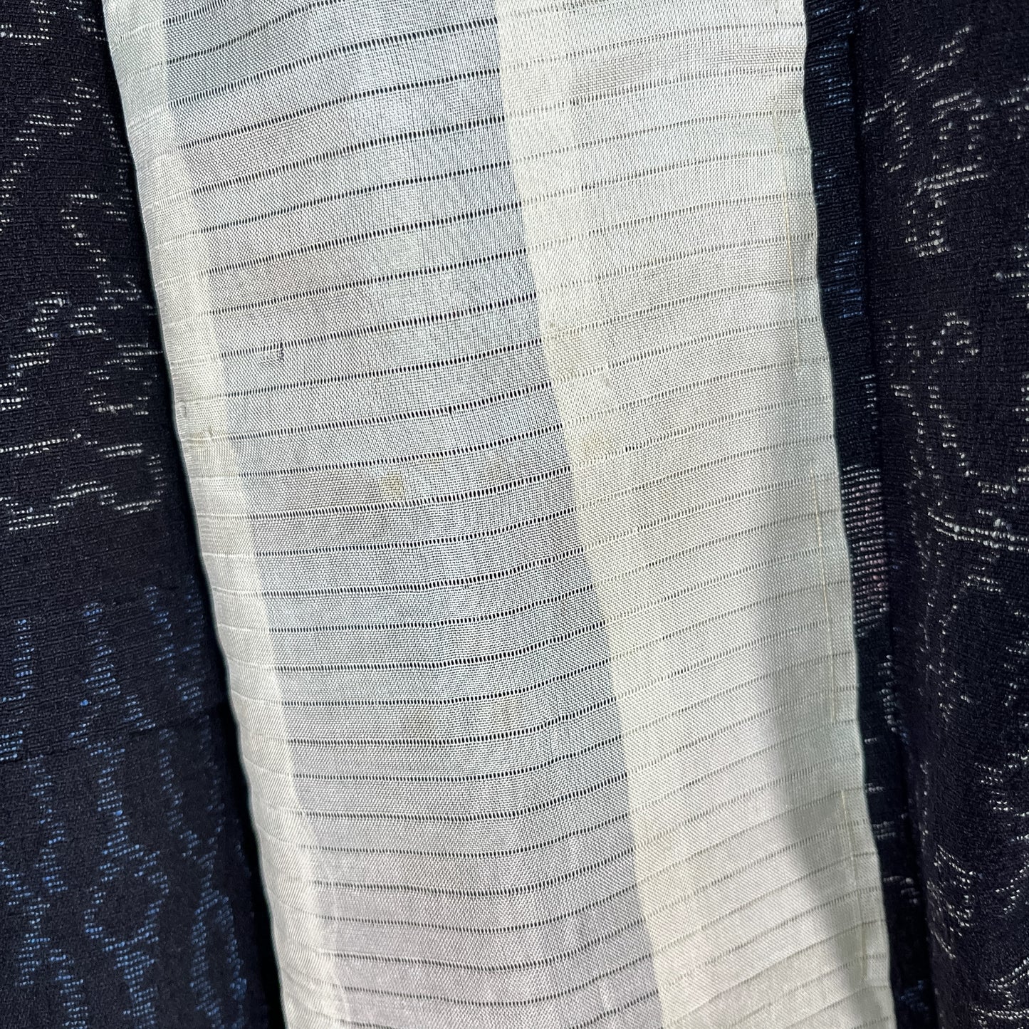 K87135-8　小紋　単衣　濃紺　市松取更紗文様